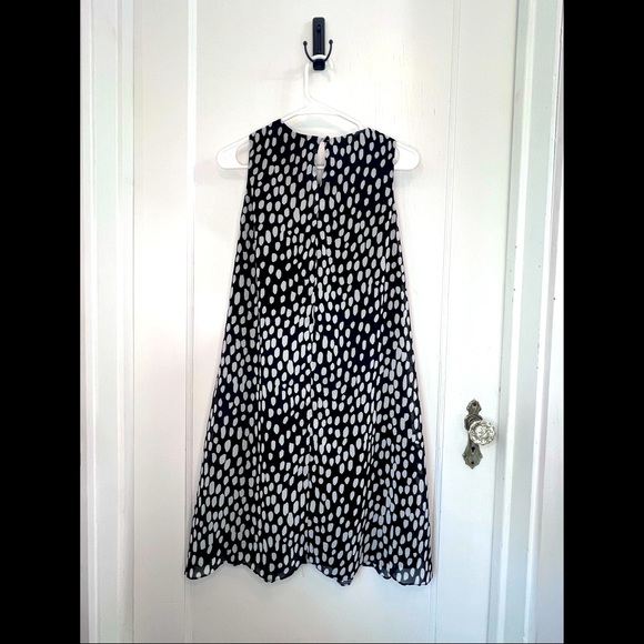 Sleeveless Polka Dot Dress - Picture 2 of 2